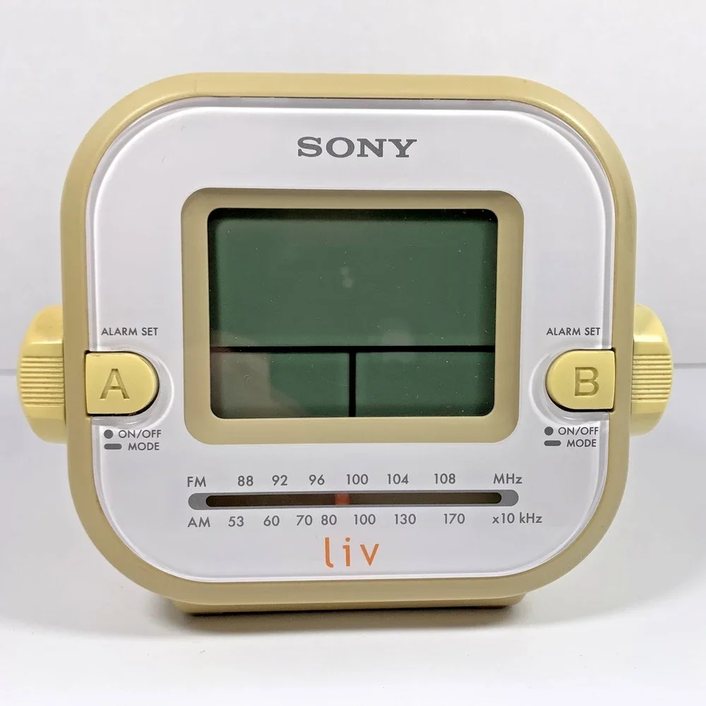 Sony Dream Machine Liv Dual Alarm Digital Clock-Radio ICF-C180 AM/FM Beige-White